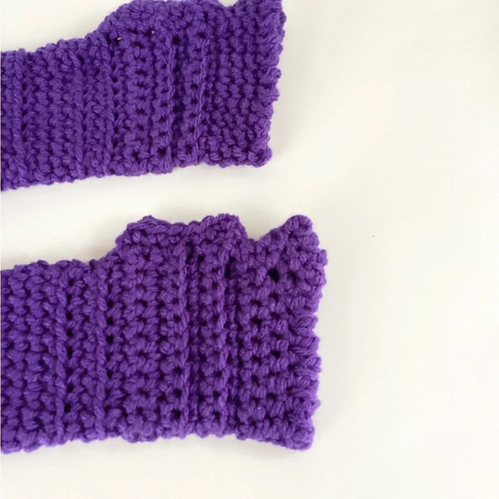 Gloves Fingerless Hand Crafted Crochet Purple Striped